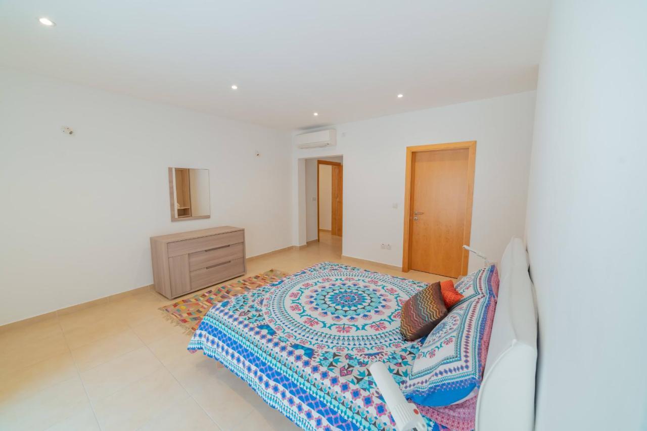 Luxury Seaview & Pool-Hosted By Sweetstay Mellieħa Eksteriør bilde