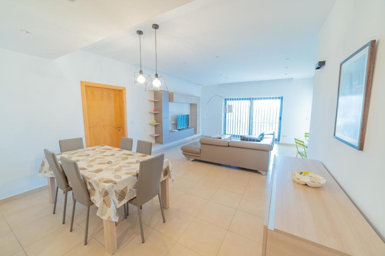 Luxury Seaview & Pool-Hosted By Sweetstay Mellieħa Eksteriør bilde